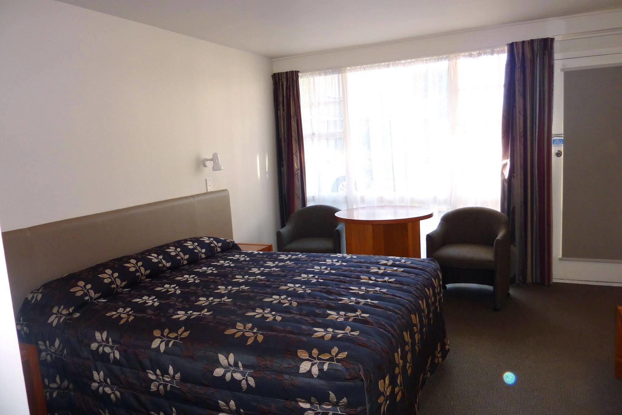 Colonial Inn Motel Christchurch Ngoại thất bức ảnh