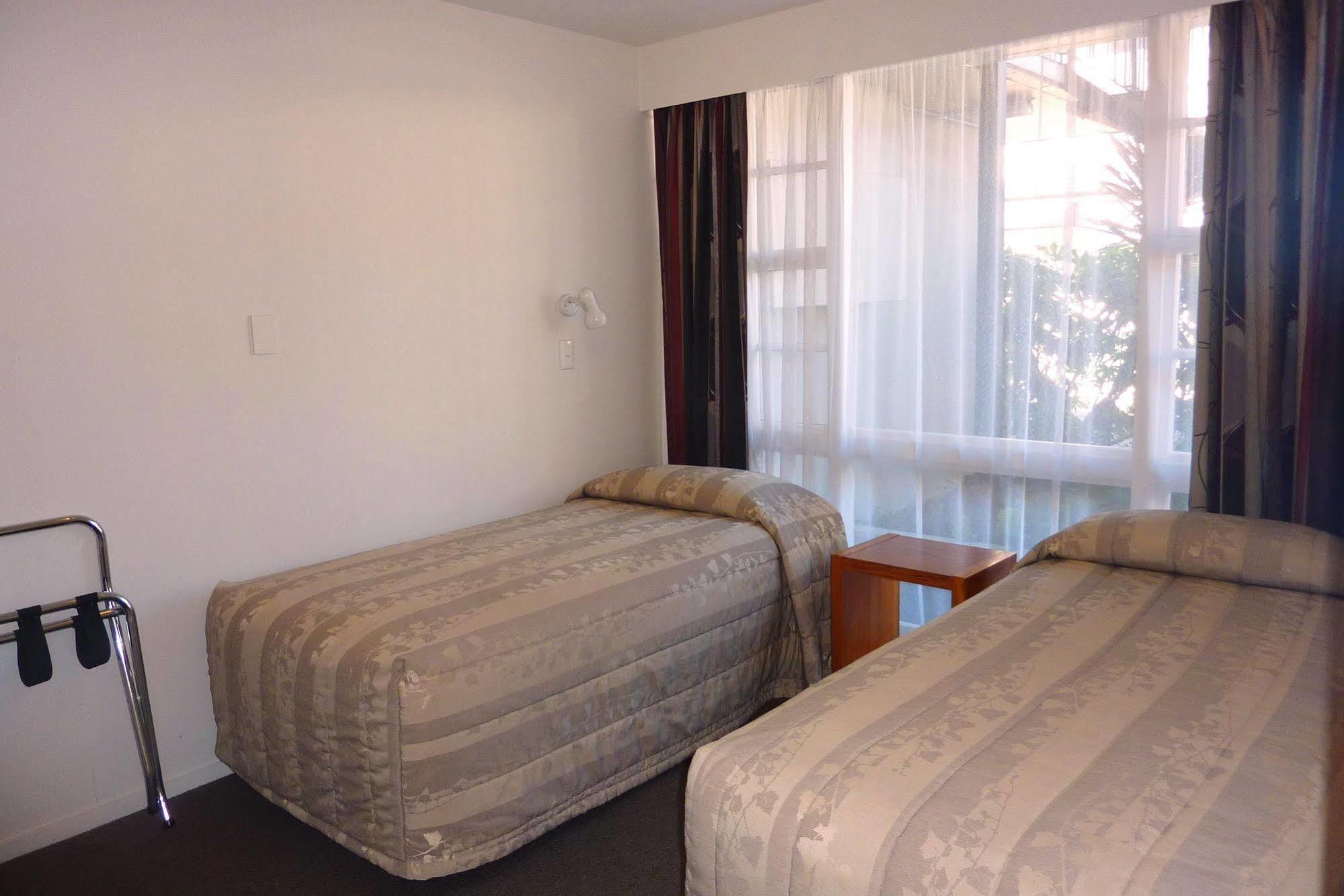 Colonial Inn Motel Christchurch Ngoại thất bức ảnh