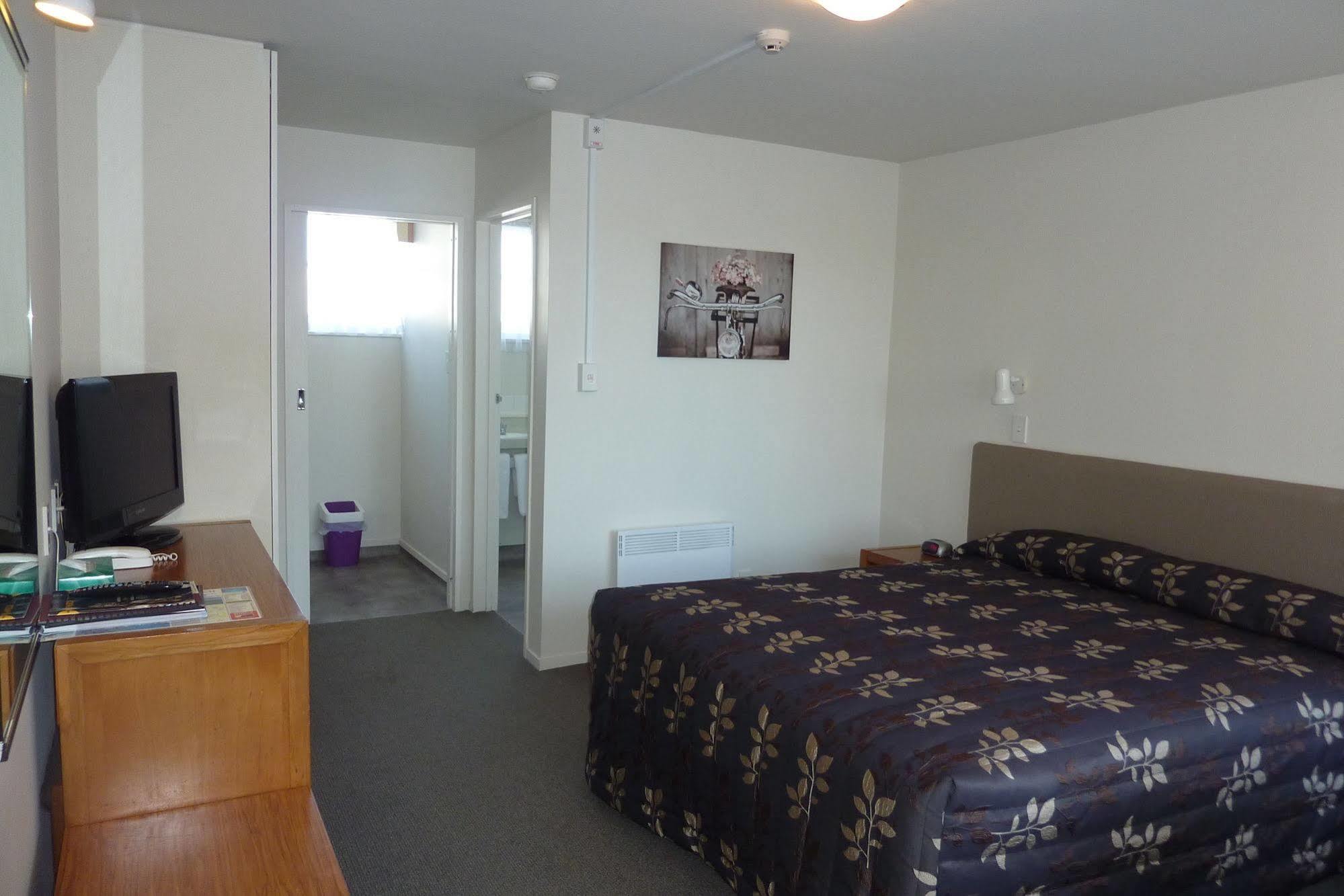 Colonial Inn Motel Christchurch Ngoại thất bức ảnh