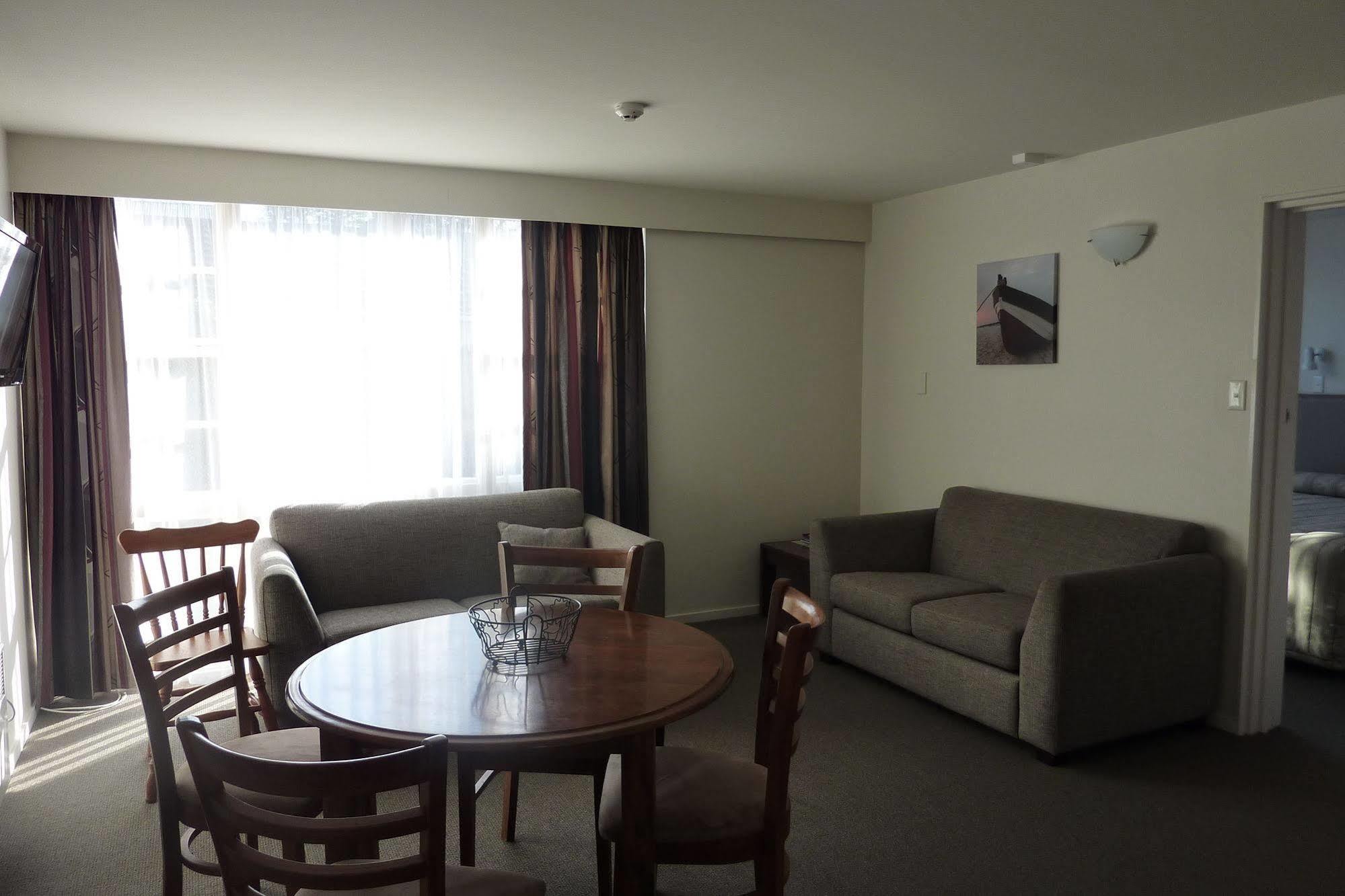 Colonial Inn Motel Christchurch Ngoại thất bức ảnh