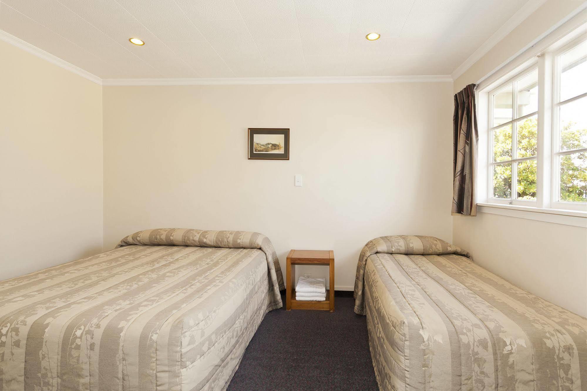 Colonial Inn Motel Christchurch Ngoại thất bức ảnh