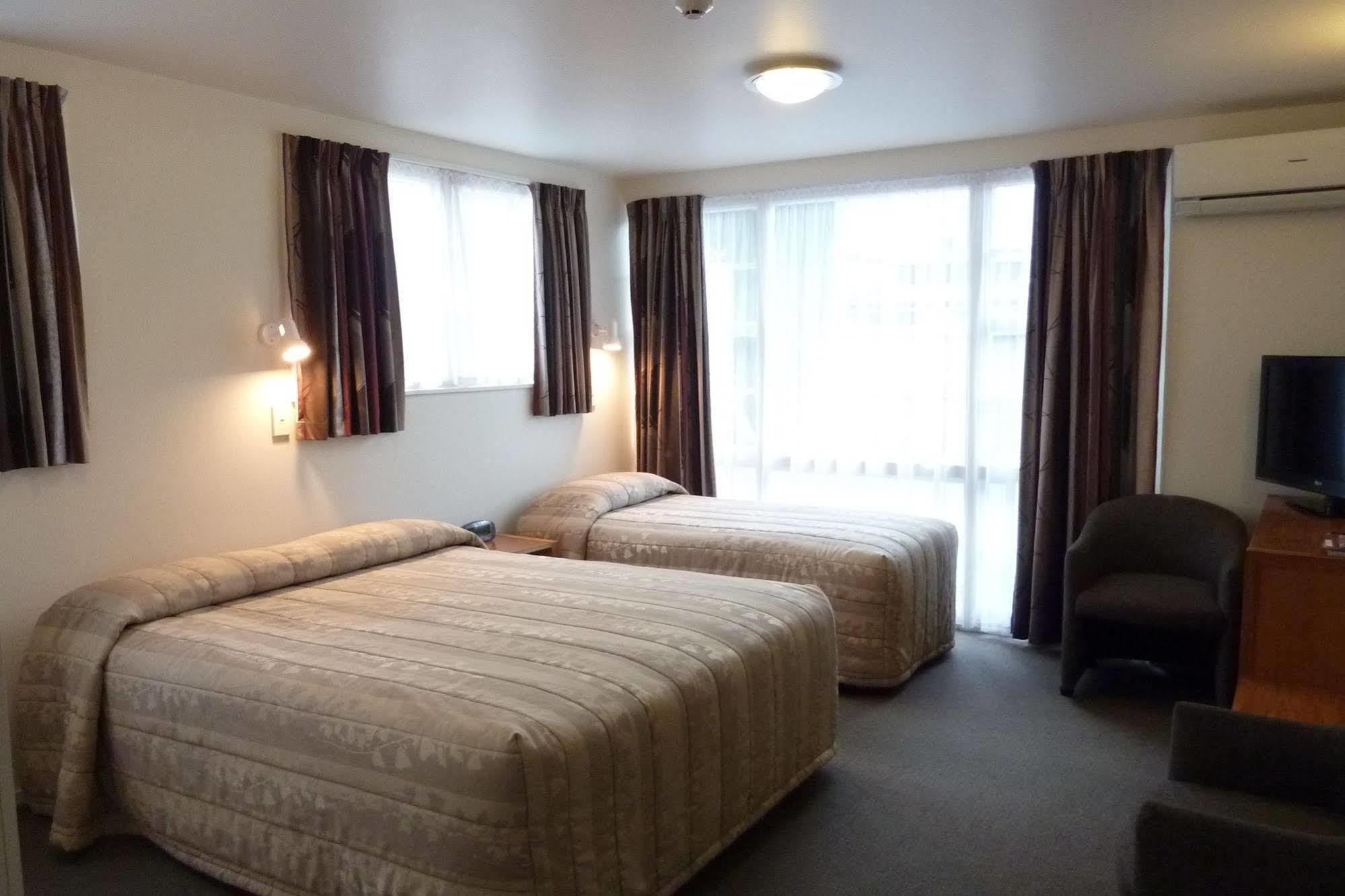Colonial Inn Motel Christchurch Ngoại thất bức ảnh