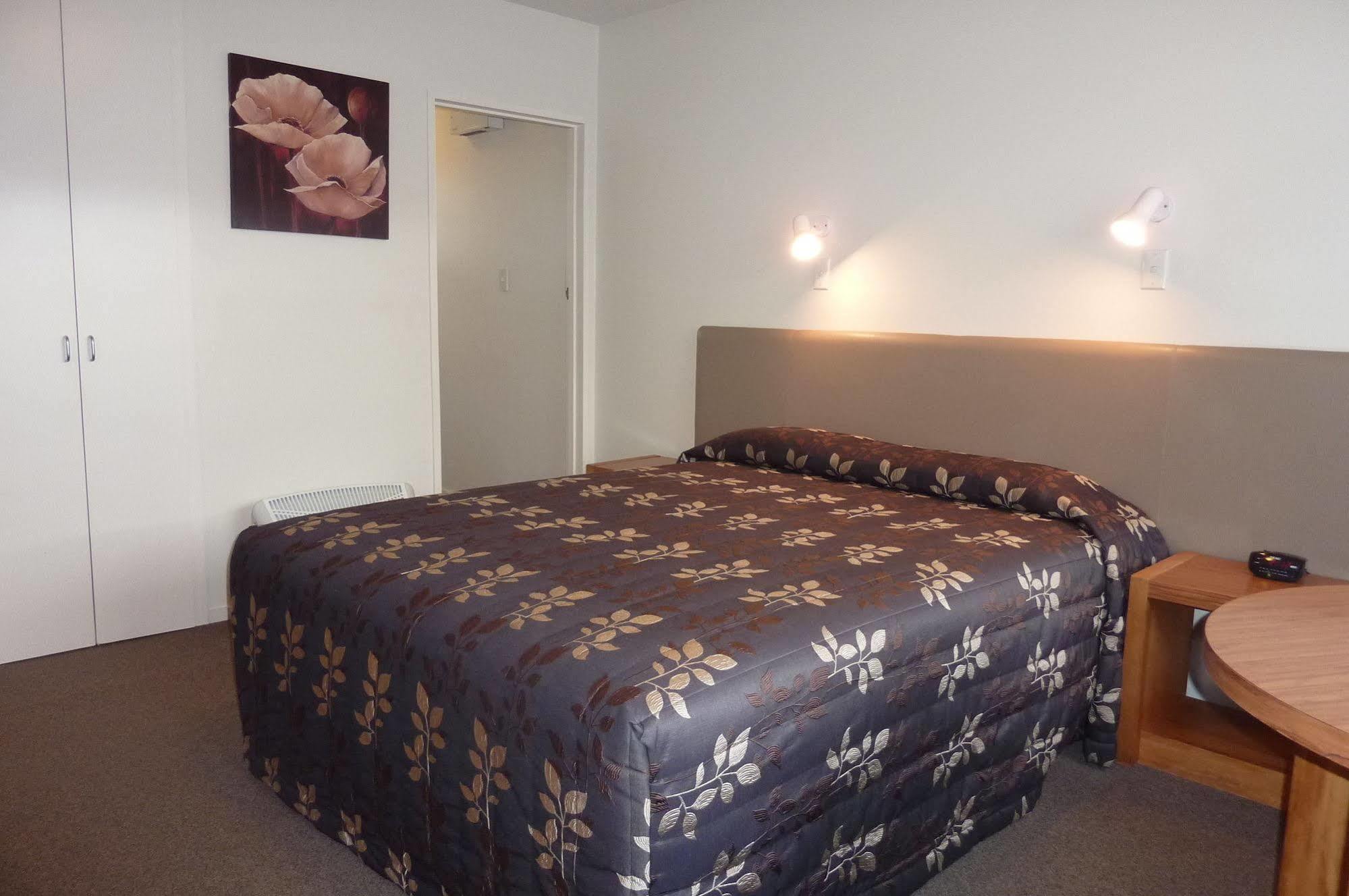 Colonial Inn Motel Christchurch Ngoại thất bức ảnh